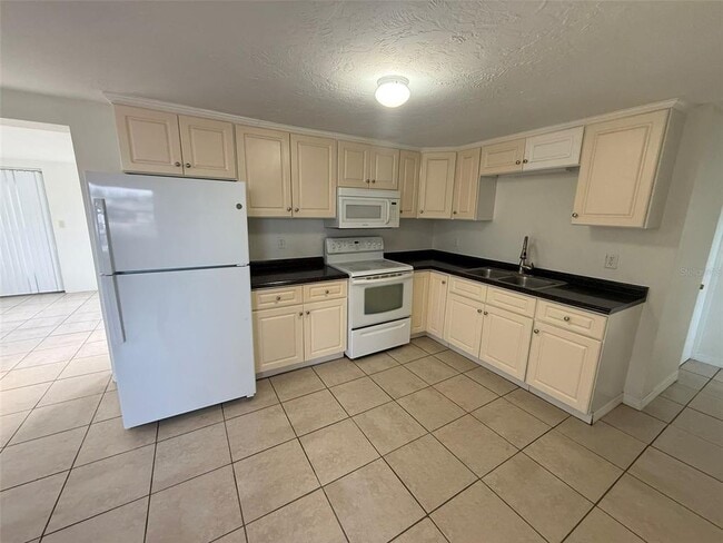 Building Photo - 1149 Brown St