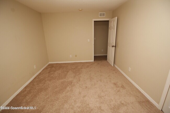 Building Photo - 1266 Buffing Cir SE