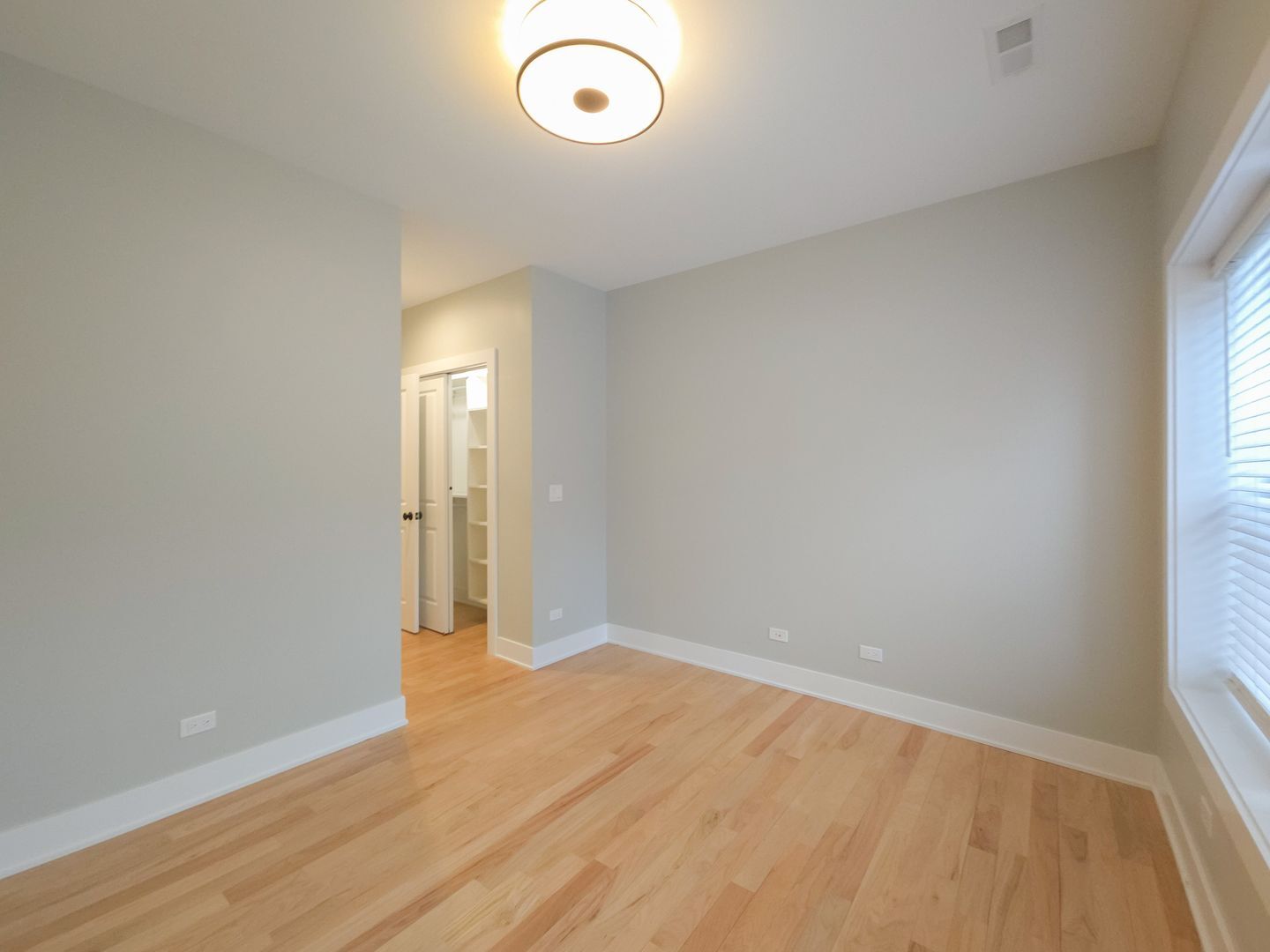 Building Photo - 2537 N Campbell Ave