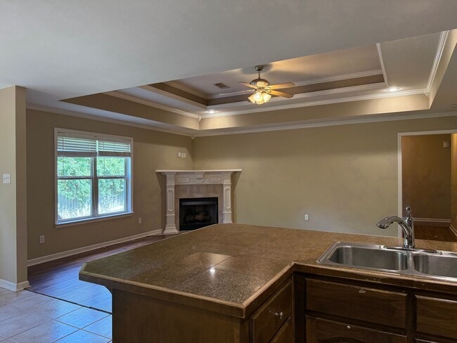 Building Photo - 2110 Richland Park Dr