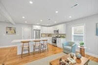 Building Photo - 58 Constance Rd