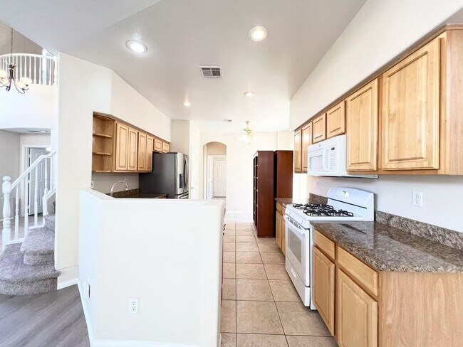 Building Photo - Wonderfully two-story single-family property