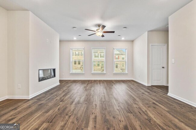 Building Photo - 135 Matson Run SW