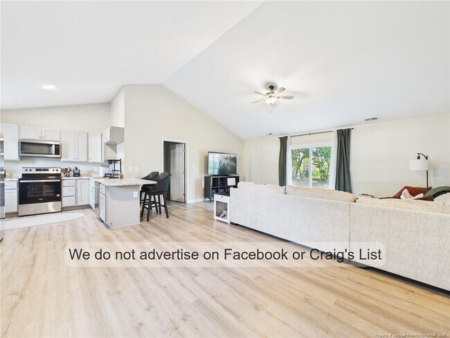 Building Photo - 5805 Valhalla Ct