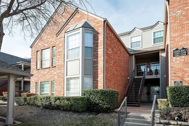 Primary Photo - 12660 Hillcrest Rd