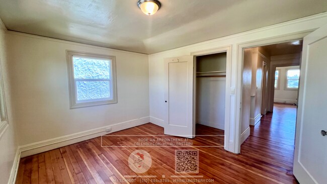 Building Photo - Stately traditional 4 bedroom home located...