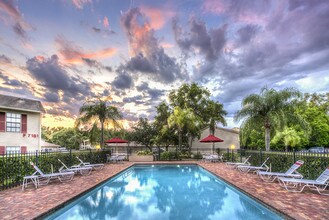 Building Photo - Pinnacle Estates