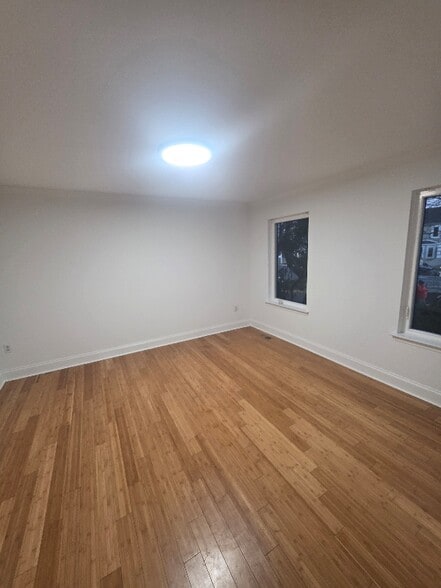 Building Photo - 14 Lawson Dr