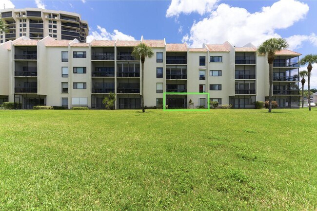 Building Photo - 2500 Presidential Way