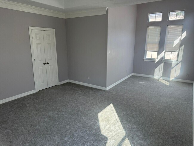 Building Photo - 10366 Panther Point Dr