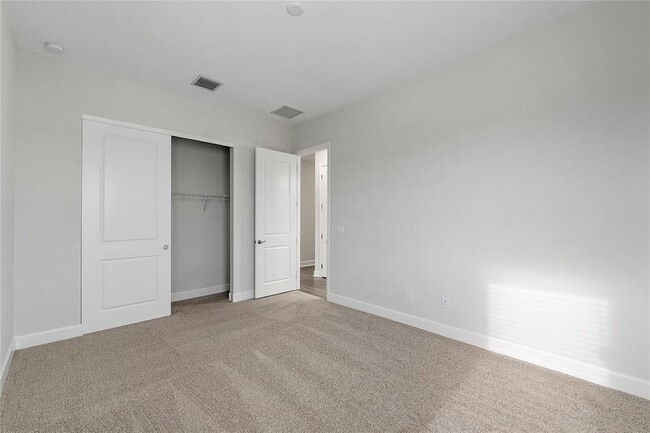 Building Photo - 5223 Liberty Ln