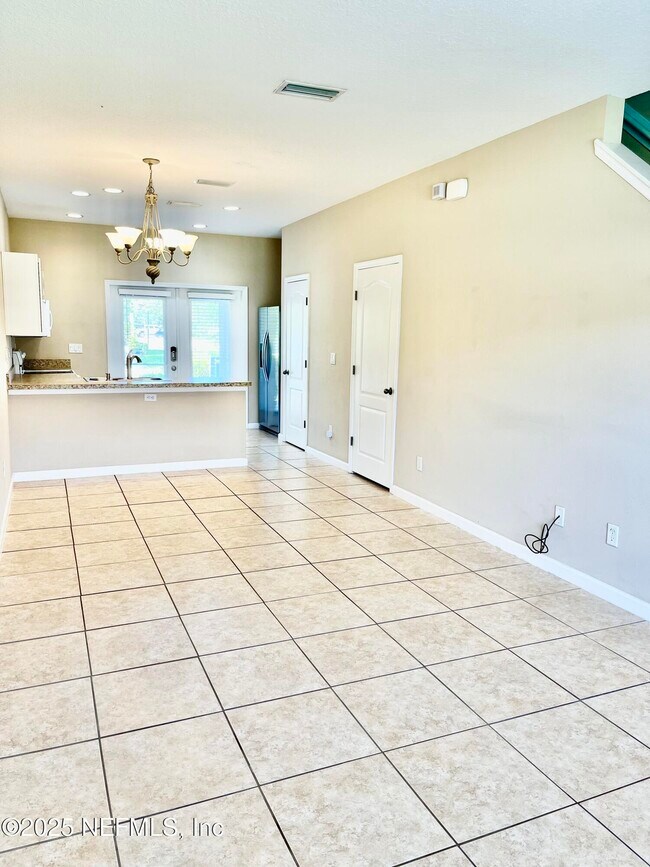 Building Photo - 486 Cabernet Pl