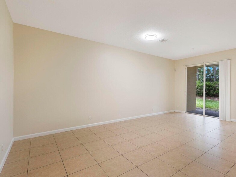 Building Photo - 4325 Berkshire Wharf Dr