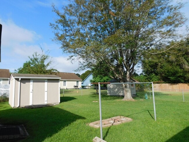 Building Photo - 3611 Windy Trail