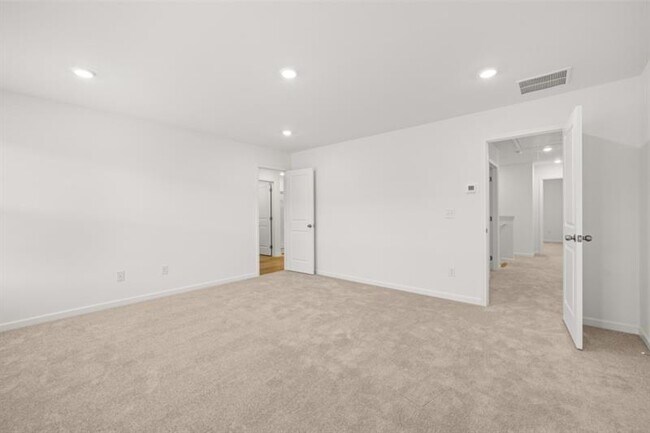 Building Photo - 101 Smithwood Dr