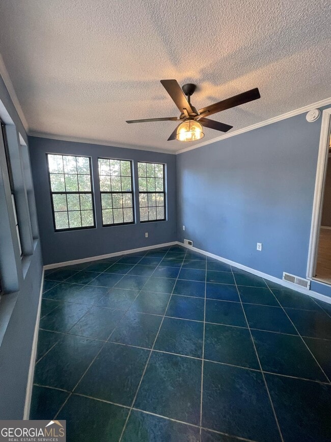 Building Photo - 103 Dwayne Dr