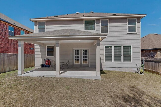 Building Photo - 712 Madalin Rue Ct