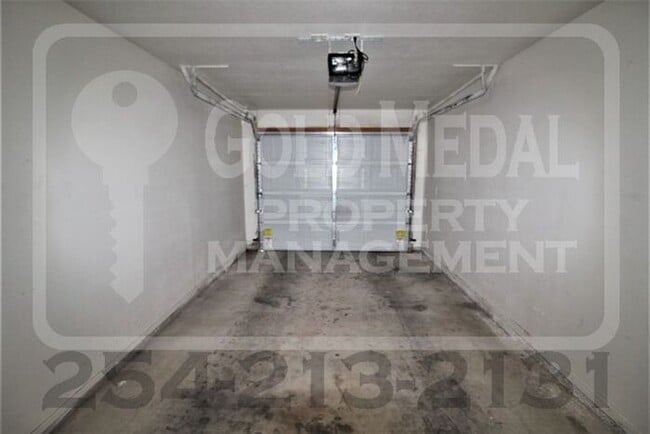 Building Photo - 601 N Gilmer St