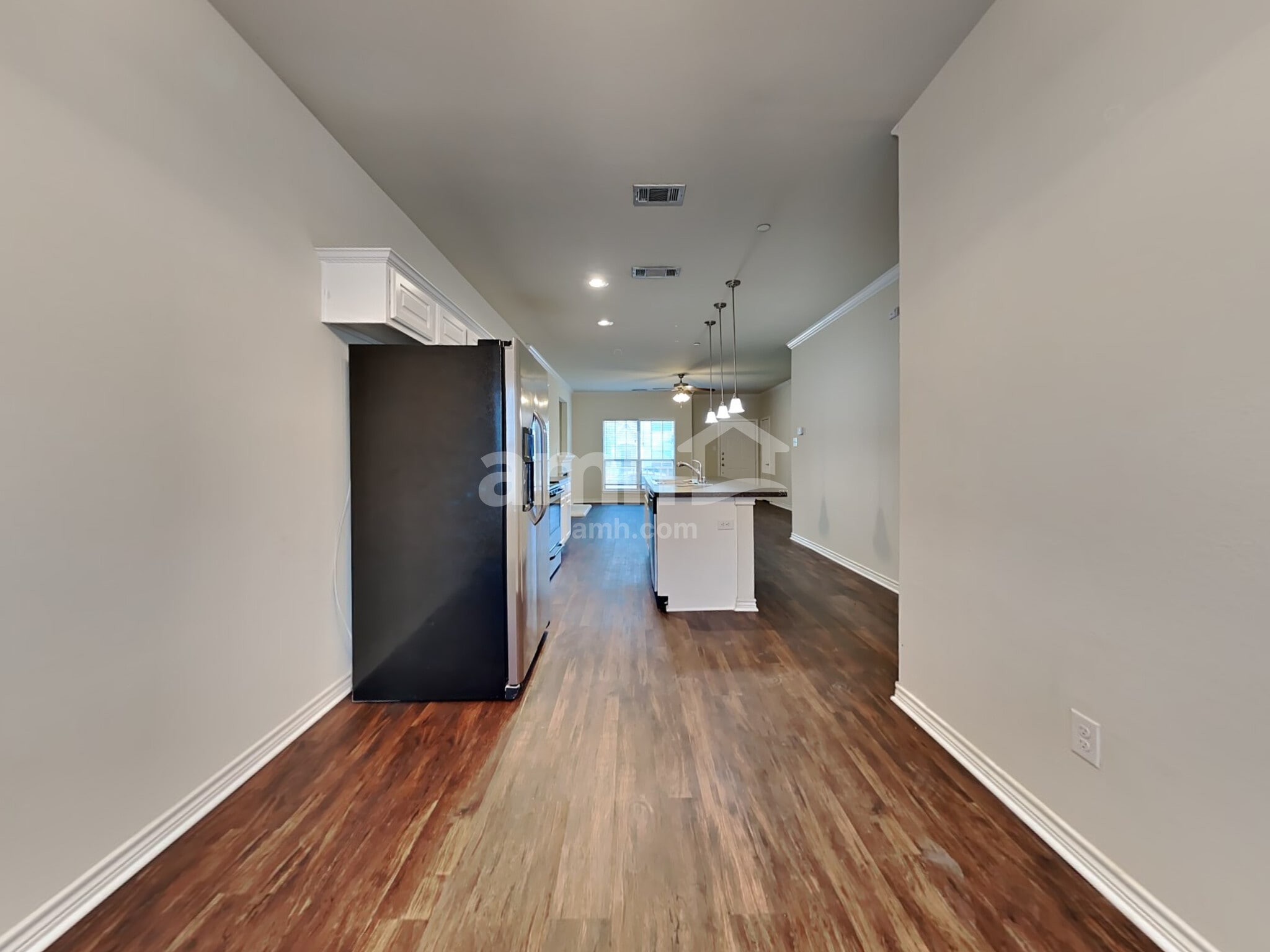 Building Photo - 5513 Soledad Dr