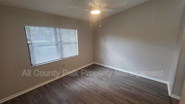 Building Photo - 1642 Crystal Park Cir