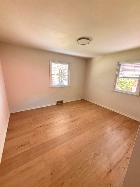 Building Photo - 106 Grimm Heights Ave