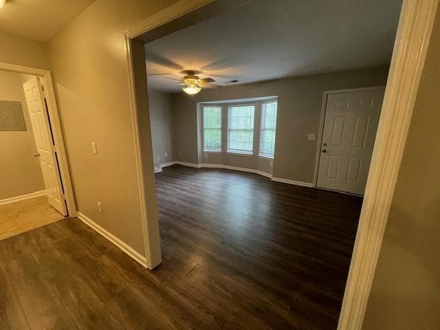Building Photo - 1656 Grist Mill Dr