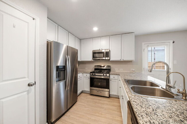 Building Photo - 14718 Dillard Ml