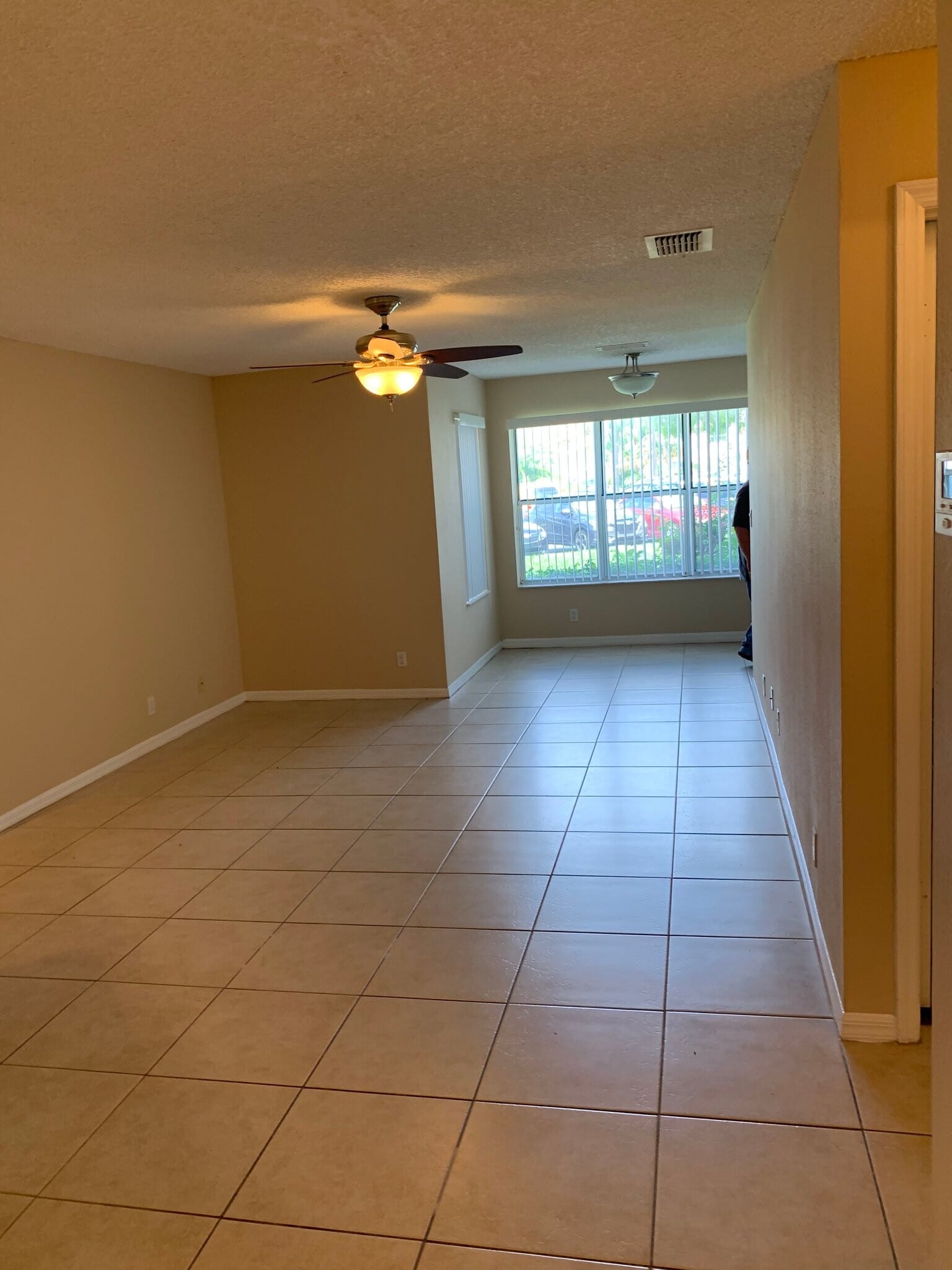 Building Photo - 3370 Pinewalk Dr N