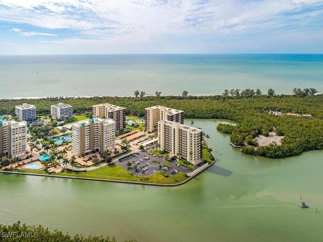 Building Photo - 15 Bluebill Ave