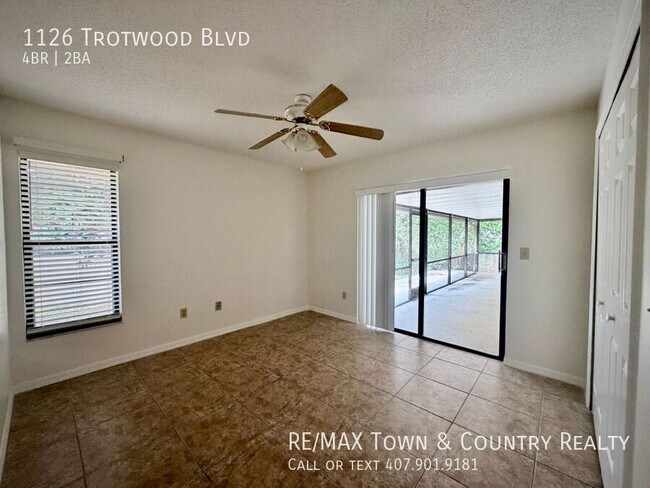 Building Photo - 1126 Trotwood Blvd