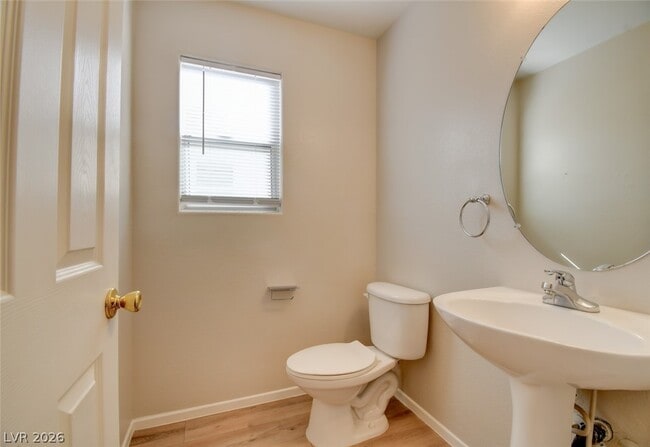 Building Photo - 9527 Violet Sunset Ave