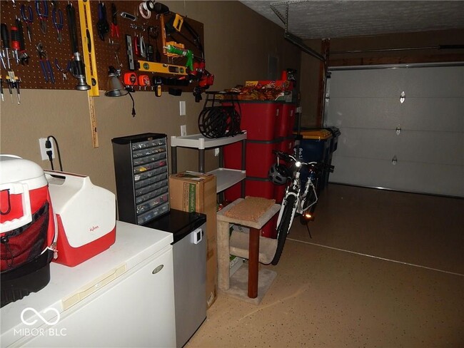 Building Photo - 6452 Cradle River Dr