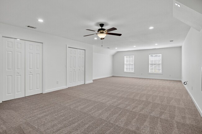 Building Photo - 32 Weatherby Cir