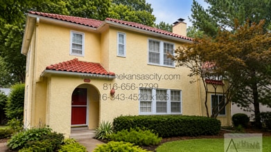 Building Photo - Beautiful Home Near Brookside