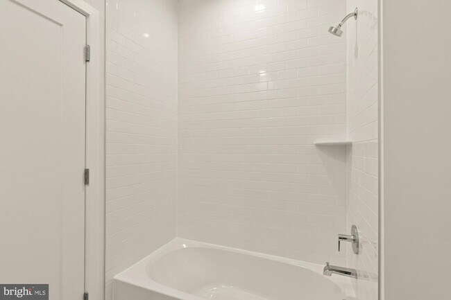 Building Photo - 2607 1st St NW