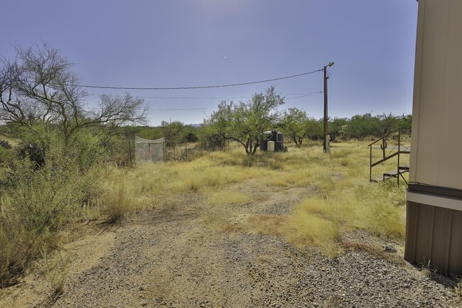 Building Photo - 6845 W Pima Mine Rd