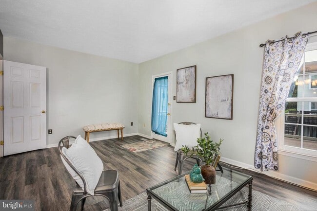 Building Photo - 5335 Hollowstone Cir