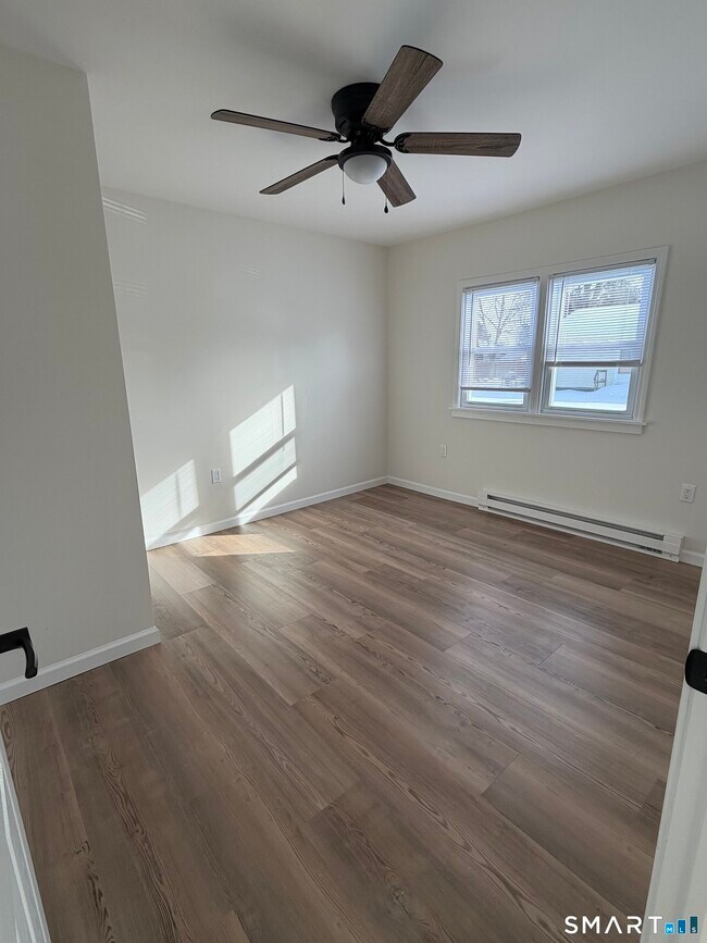 Building Photo - 2 Waco Ct