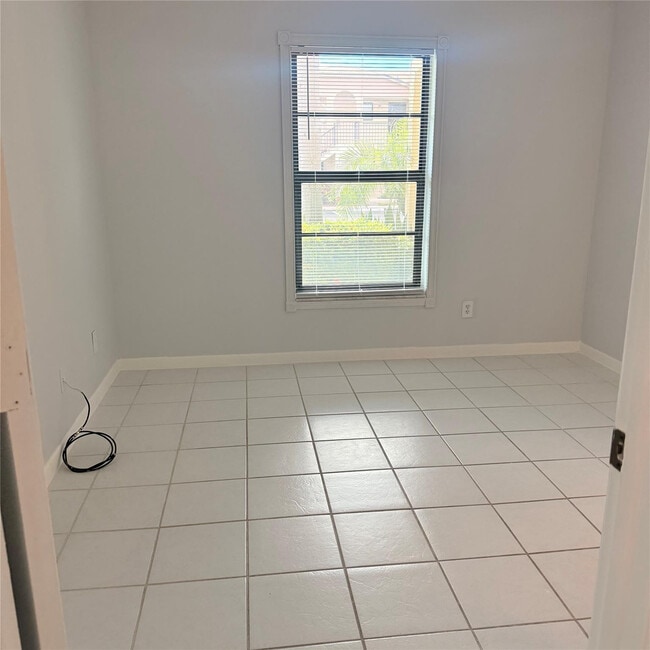 Building Photo - 9466 Boca Cove Cir