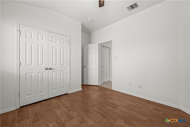 Building Photo - 6709 Mustang Creek Rd