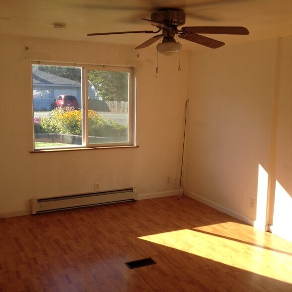 Building Photo - 7625 Tyee Rd