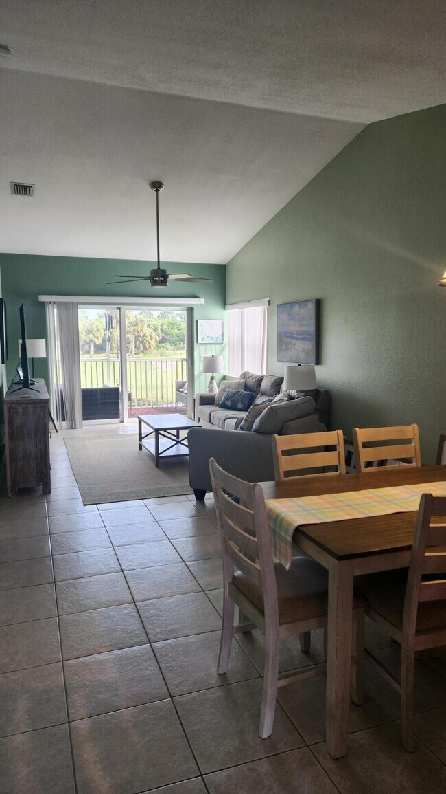 Building Photo - 4220 Gator Trace Ave