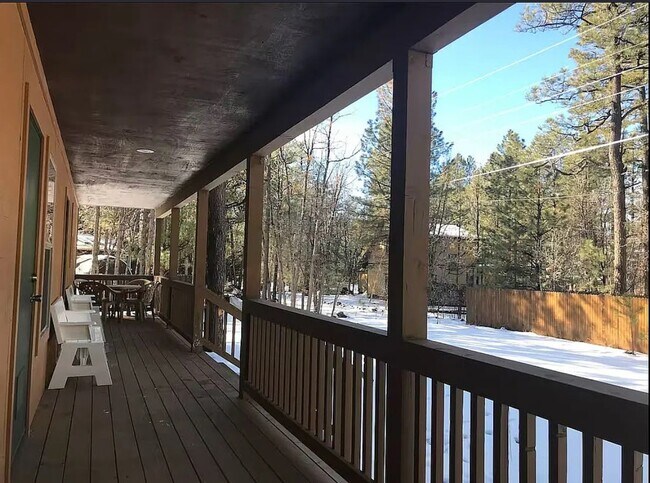 Building Photo - 4192 Bucking Horse Trail