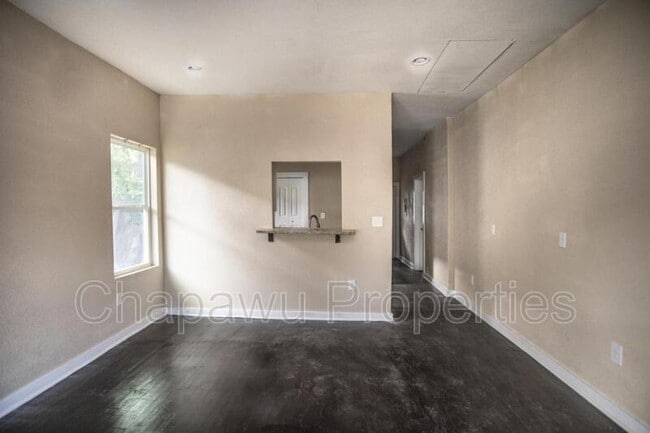 Building Photo - 514 Virginia Blvd