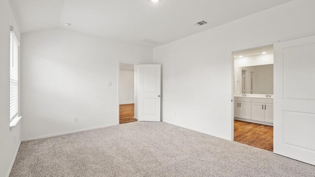 Building Photo - 31306 Bentley Pines Dr