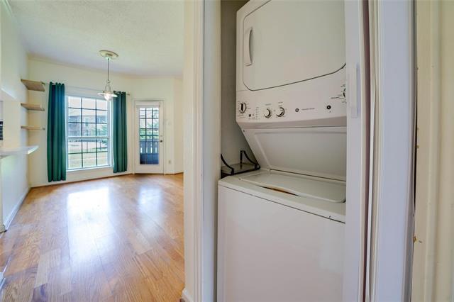 Building Photo - 1700 Amelia Ct