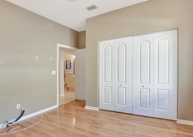 Building Photo - 4893 NW 59th Ct