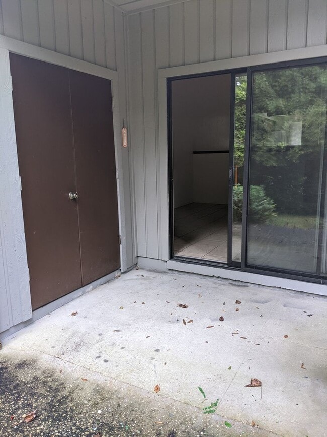 Building Photo - 2/2 in Pebble Creek