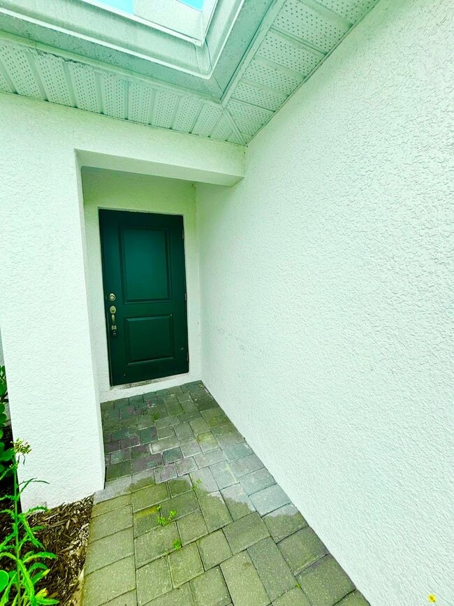 Building Photo - Have you ever wanted to live in a brand-ne...