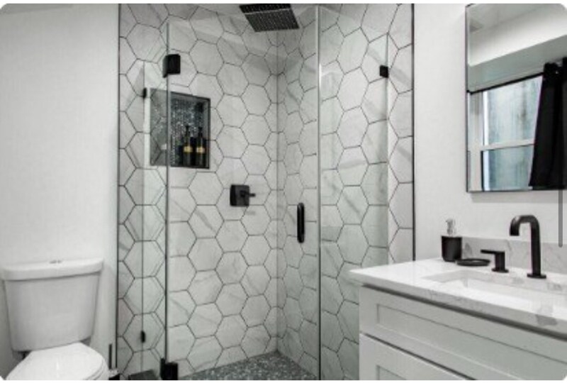 Building Photo - 1530 Neal St NE